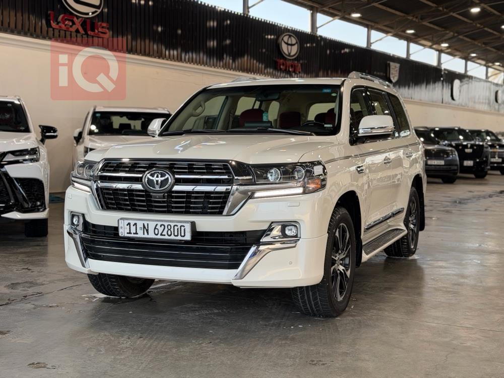 تويوتا لاندكروزر